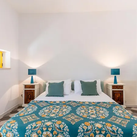 Trulli Kairos With Private Pool Остуни