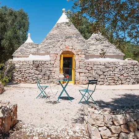 Trulli Kairos With Private Pool Остуни